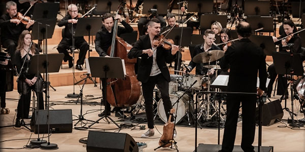 Adam Baldych soliste avec orchestre symphonique
